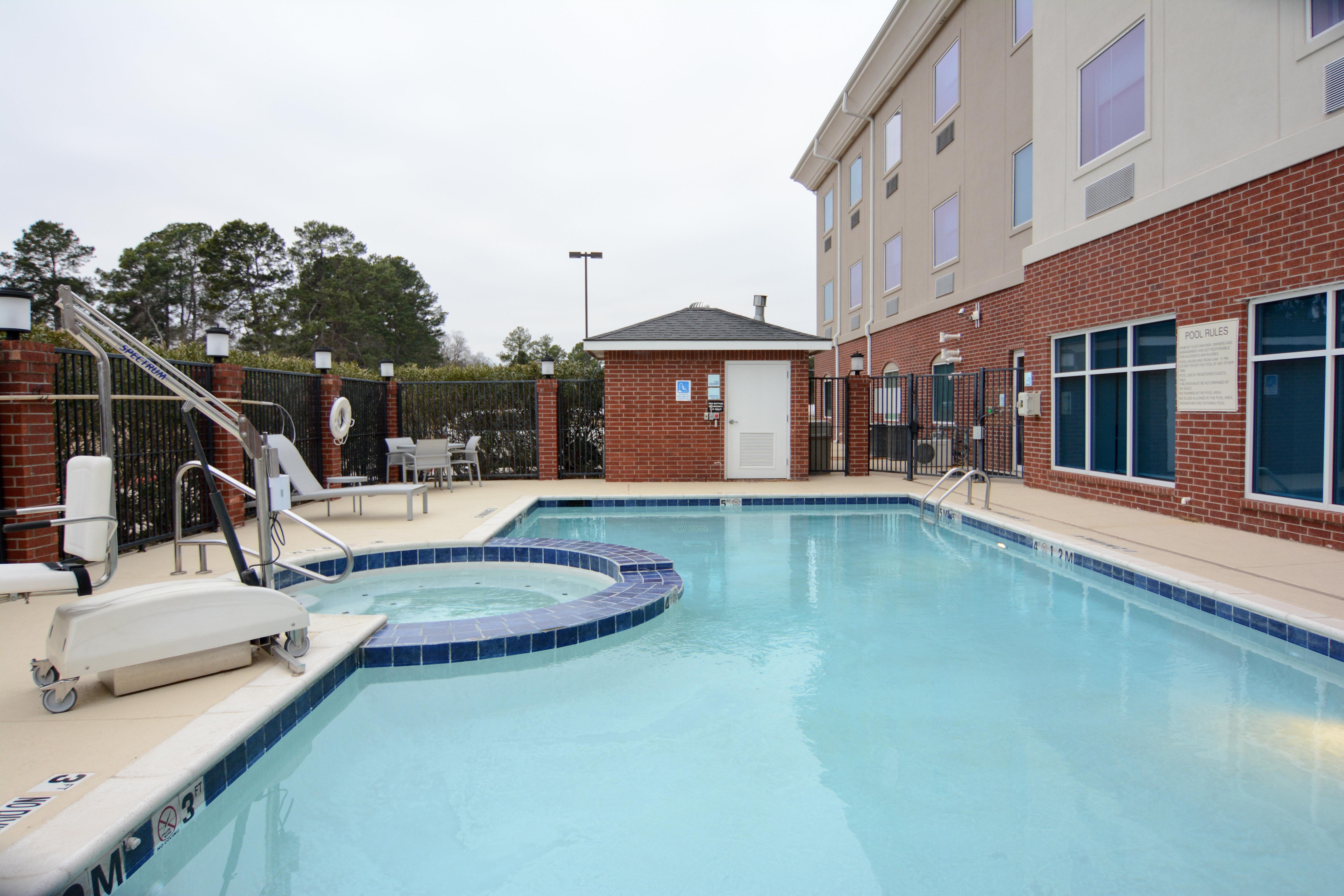 Holiday Inn Express Hotel & Suites New Boston By Ihg Exterior foto